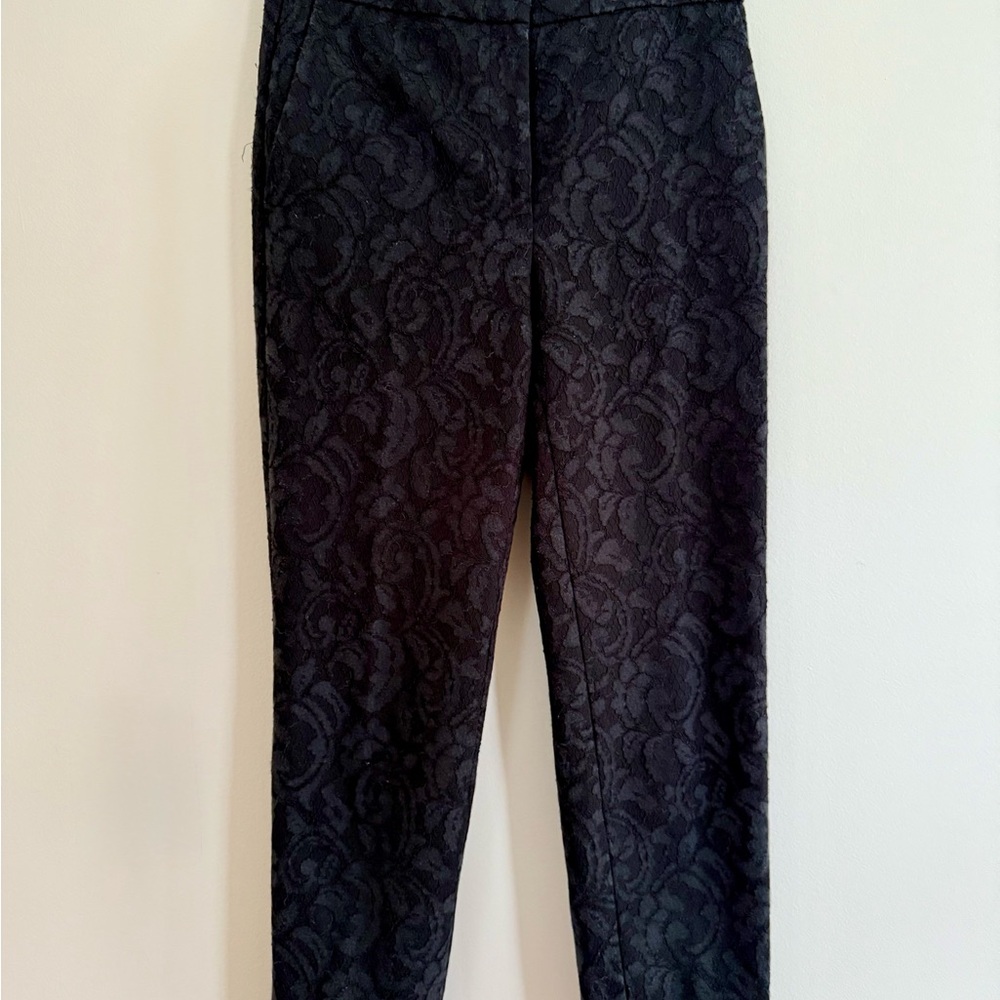 Ann Taylor Black Textured Pants, Size 0